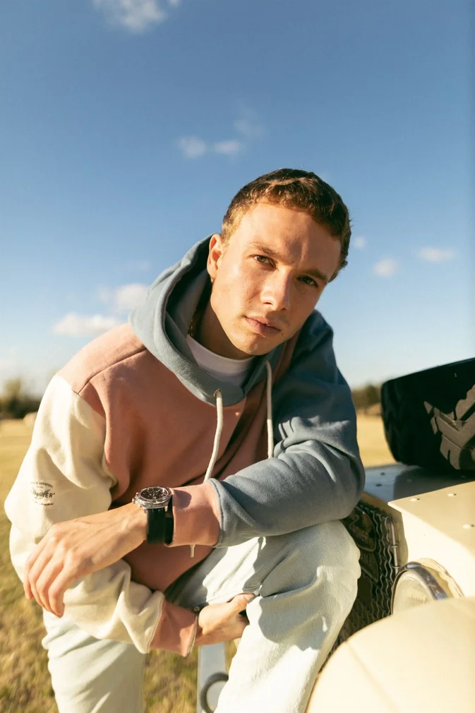 Hoodie Motors & Parts 2.webp