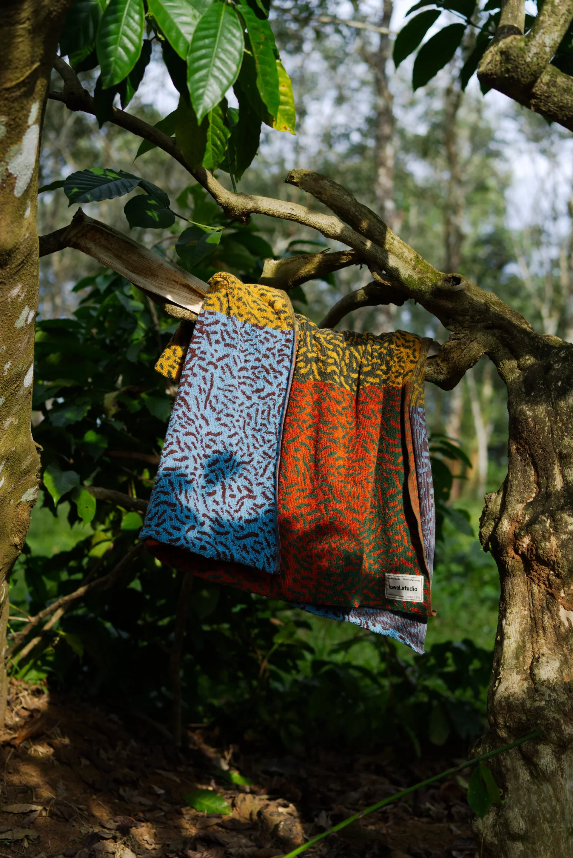 Worm Beach Towel | Multicolor 1.webp