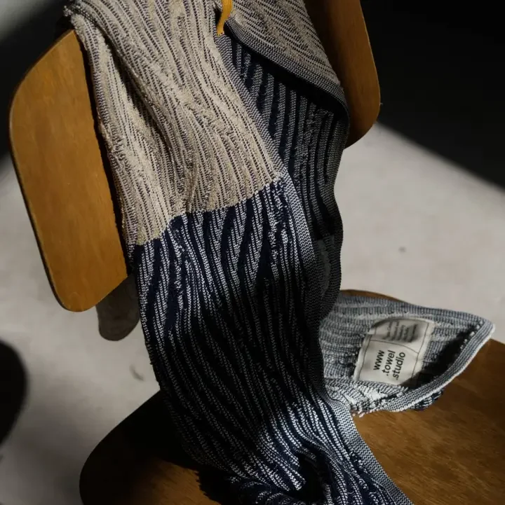 Origami River Gym Towel | Sandy Beige.webp