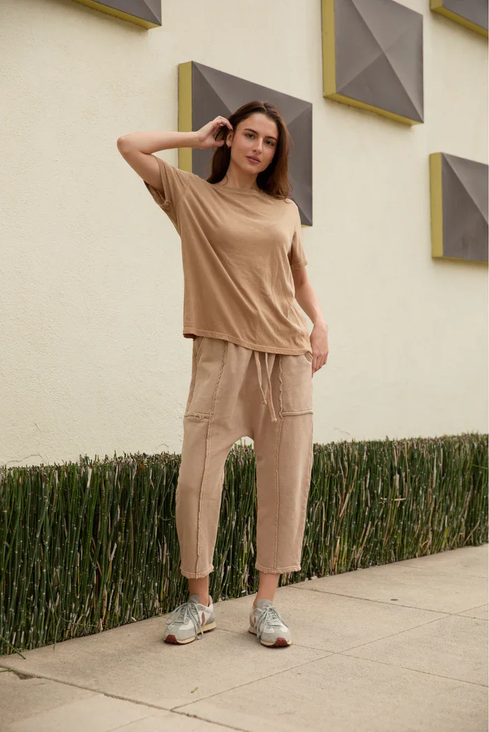 Sundown Sweatpants Camel.webp