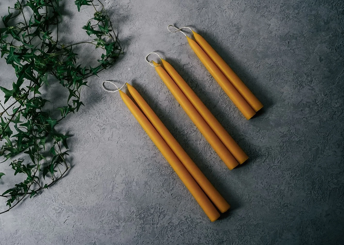 Organic Beeswax Dinner : Taper Candle 2.webp