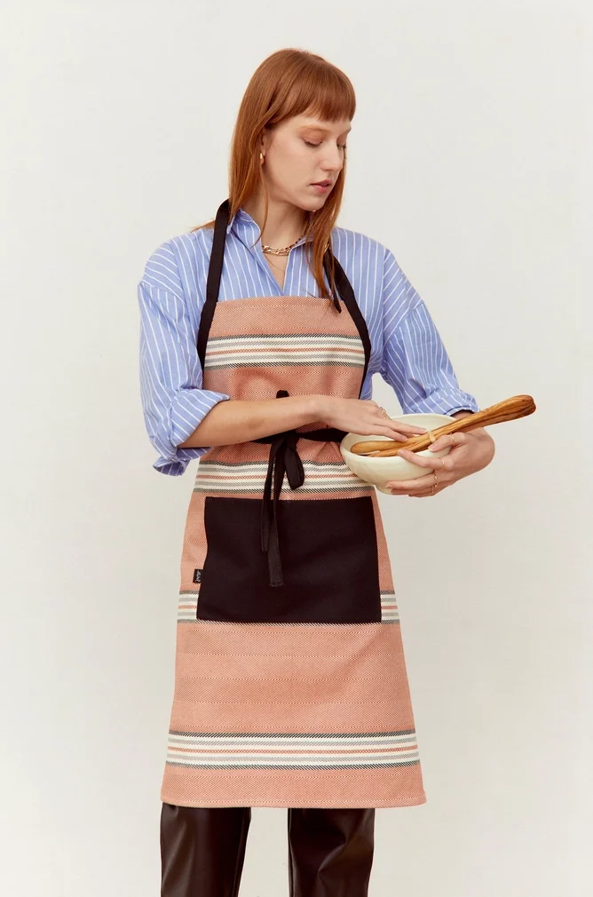 Burgos Clay Twill Apron 1.webp