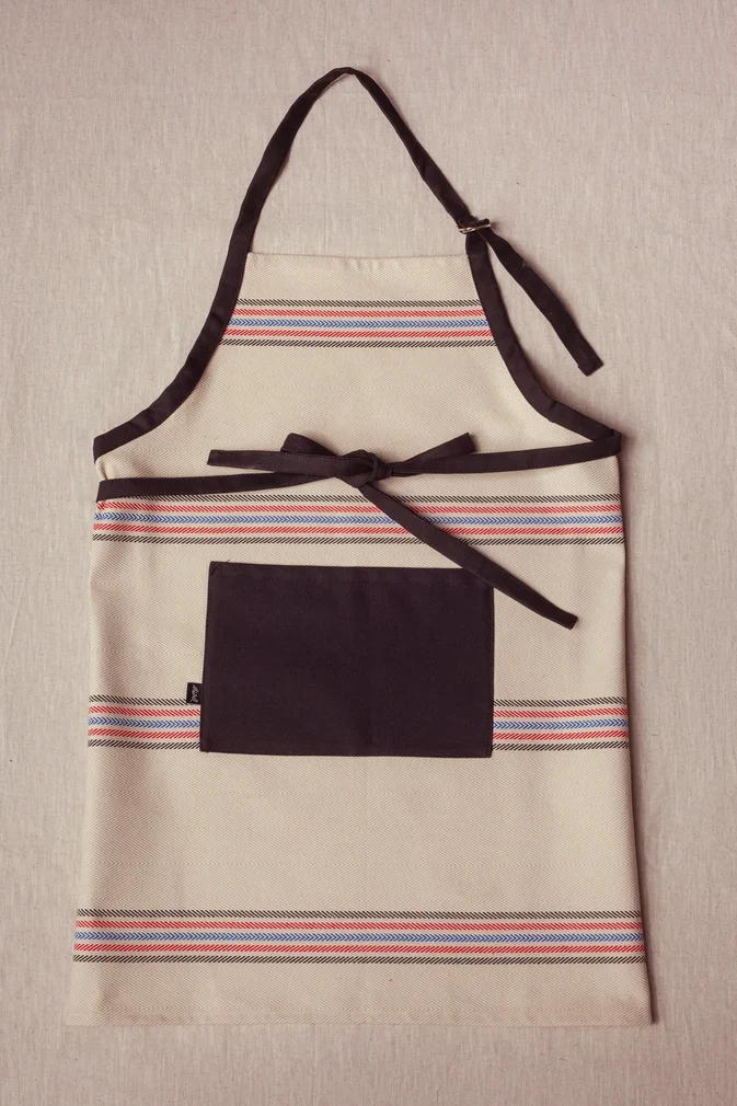 Raw Burgos Twill Apron 2.webp