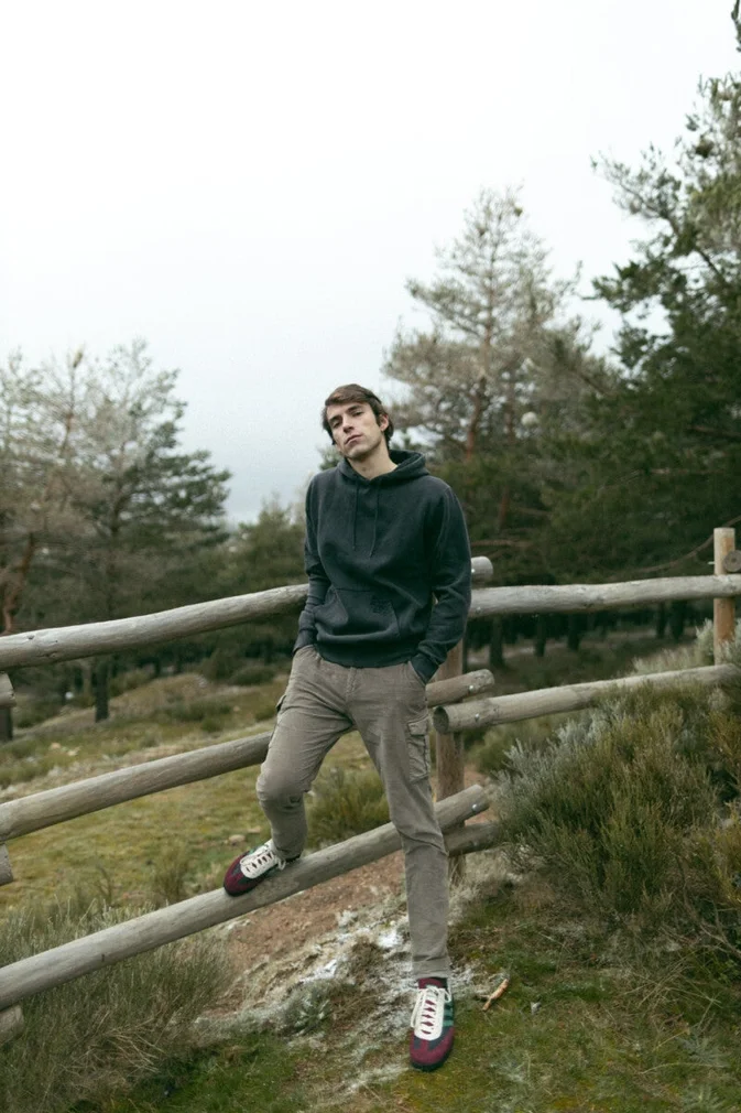 Hoodie Surf and Motors 4.webp