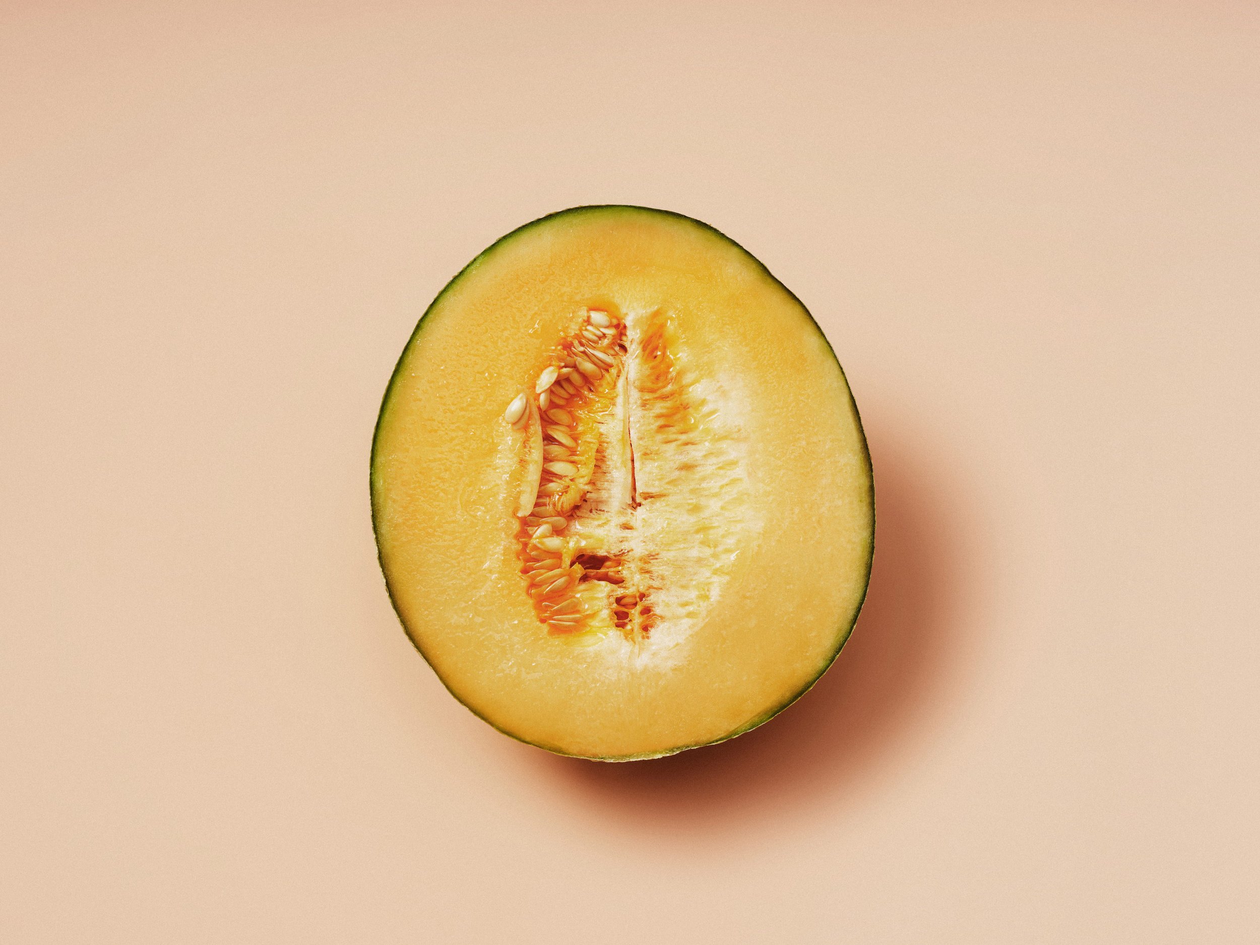 251201_KateSpade_Shot08_CANTELOPE_V1.jpg