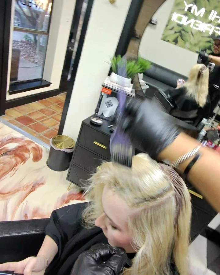 🤎🤎🤎 REVERSE REVERSE!!! 🤎🤎🤎 #reversebalayage #avedaartist #avedacolor #sanantoniohair #masterstylist #210