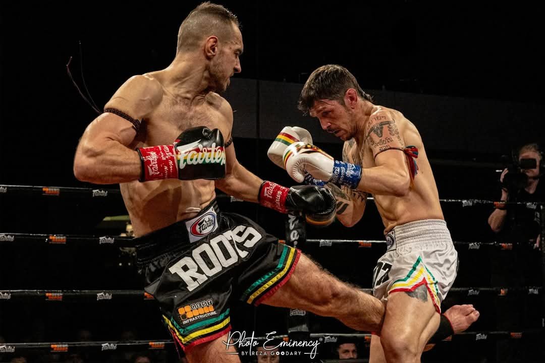 Thonsung Muay Thai Head Coach Tome Kokarevski's powerful low kick.
