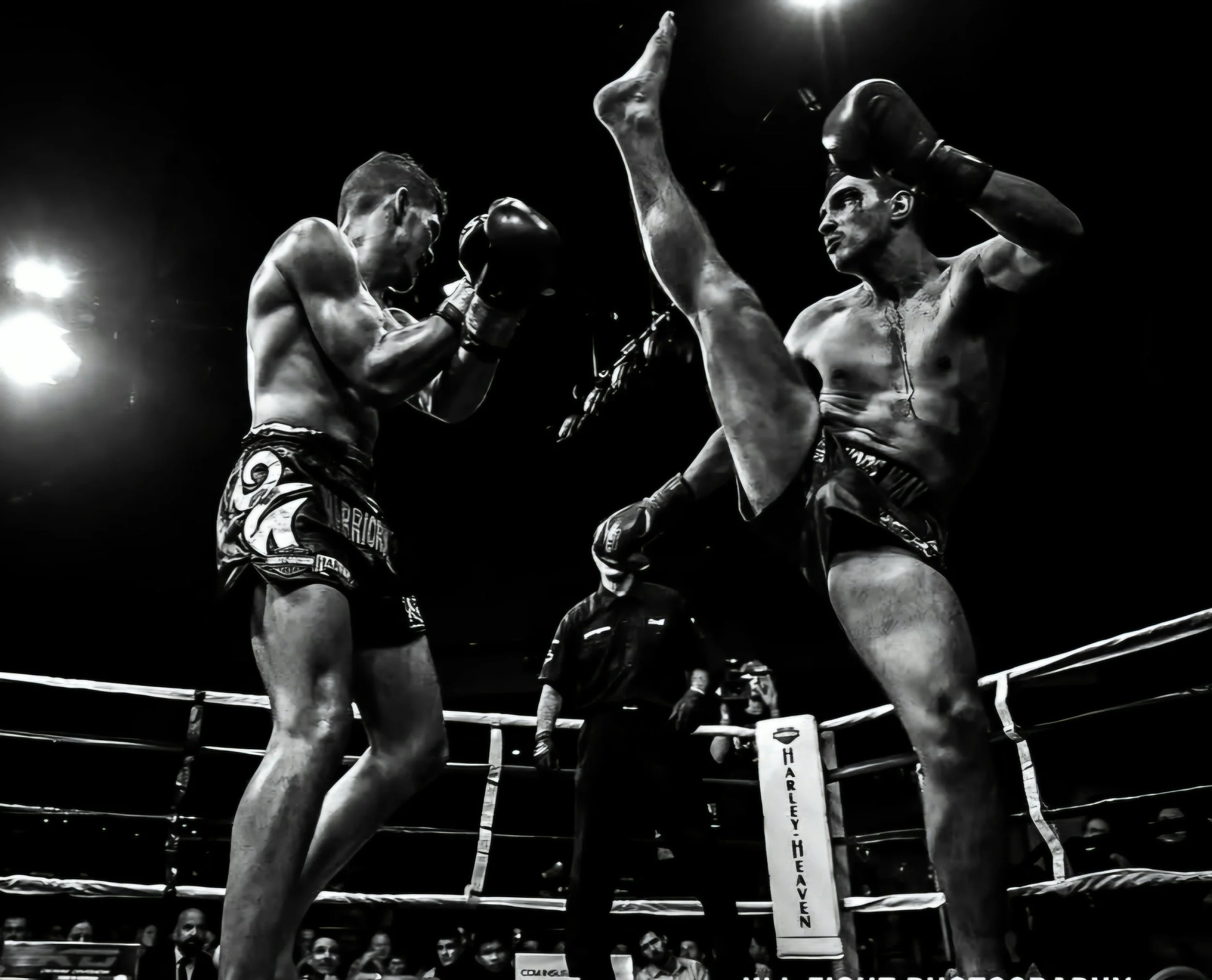 Thonsung Muay Thai Head Coach Tome Kokarevski's signature Axe Kick