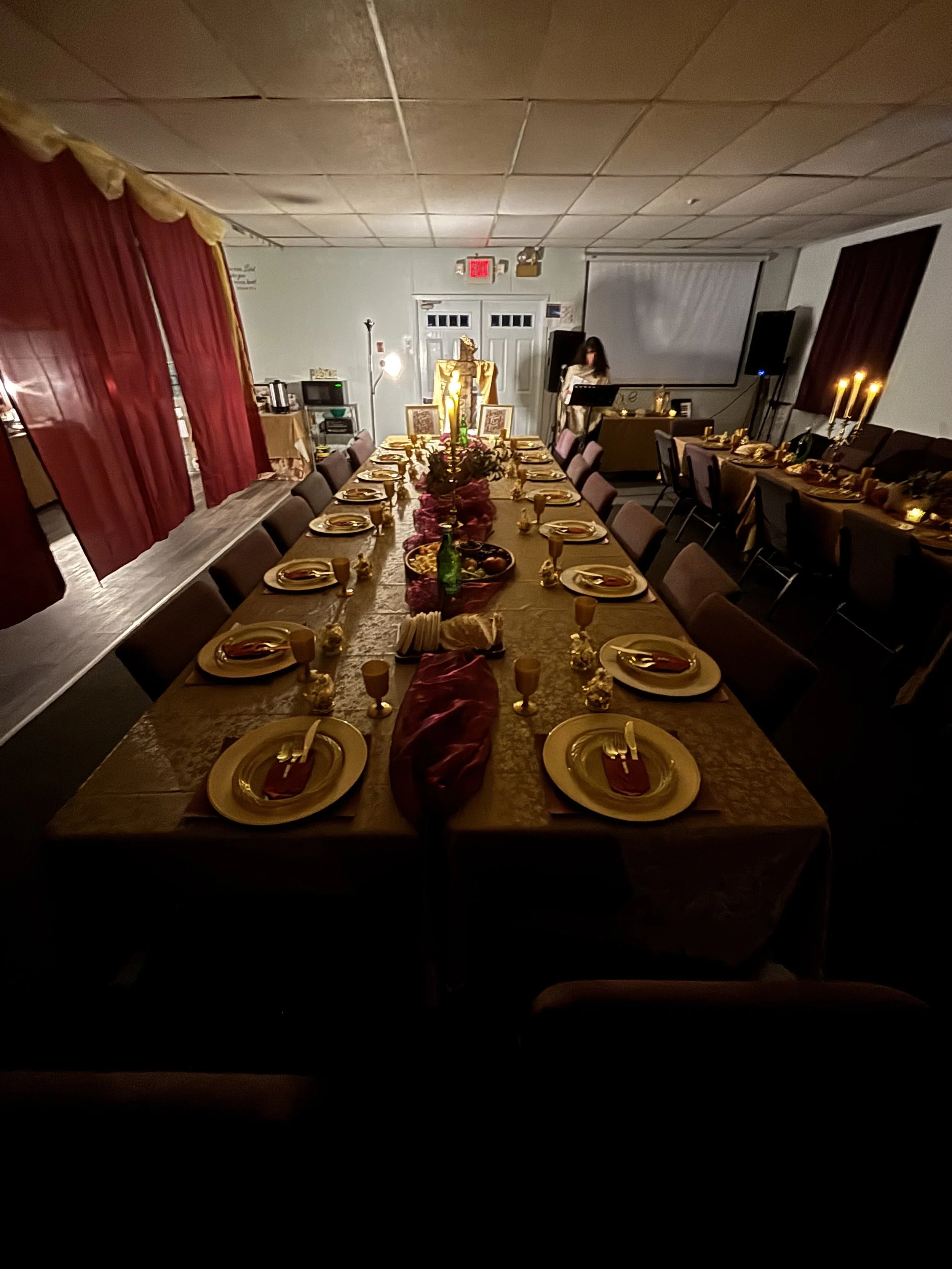 At A Night With the King, we stepped into a night focused on our King of kings, with authentic food, music, scenery, and heart postures that reflected how it was when Jesus Christ walked this earth.