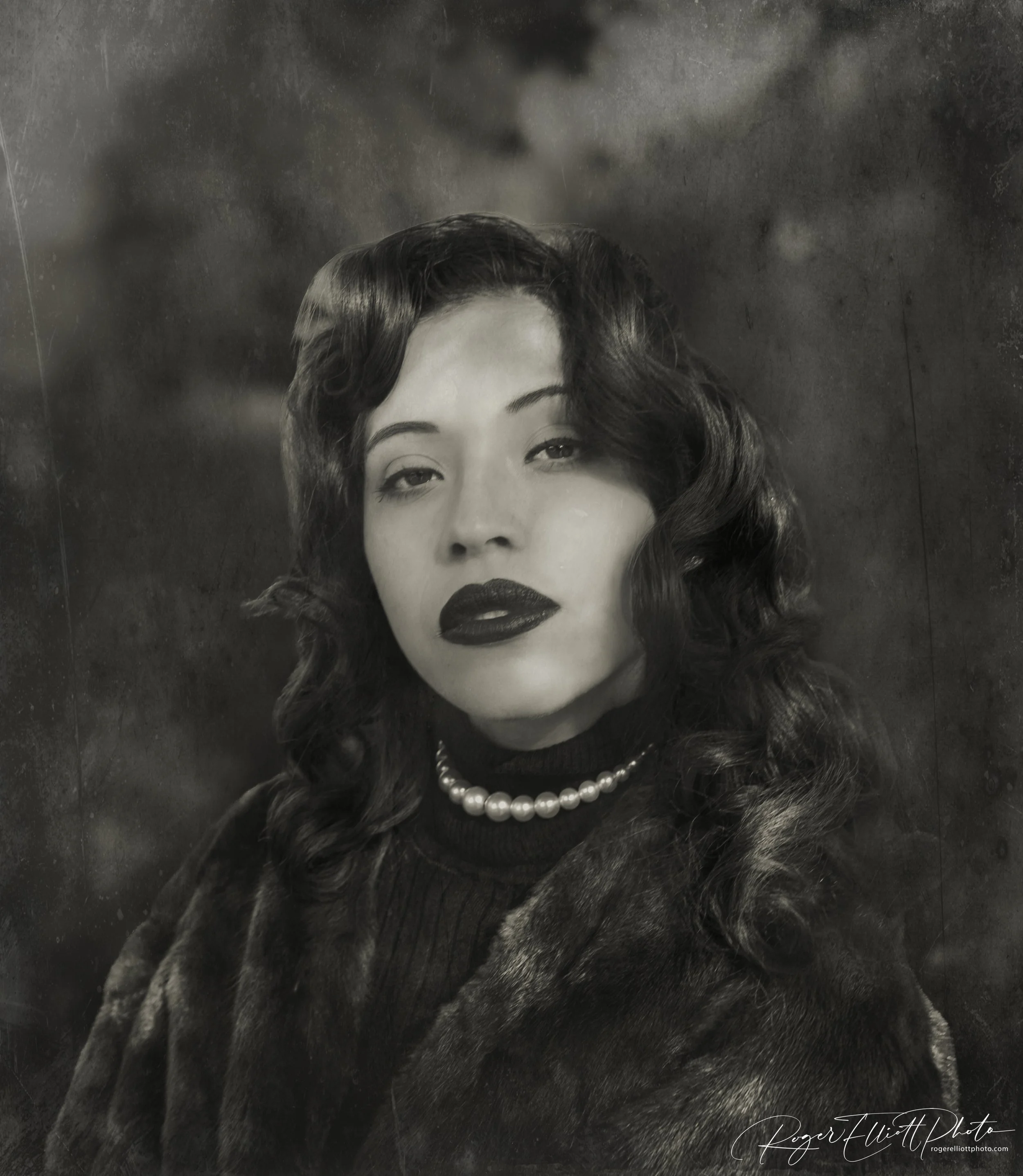 Vintage Model 1.jpg