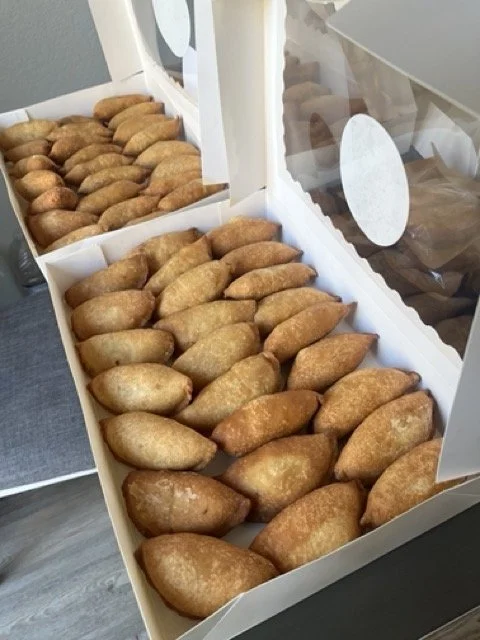 Regular Empanada Fiesta Pack (100pcs)