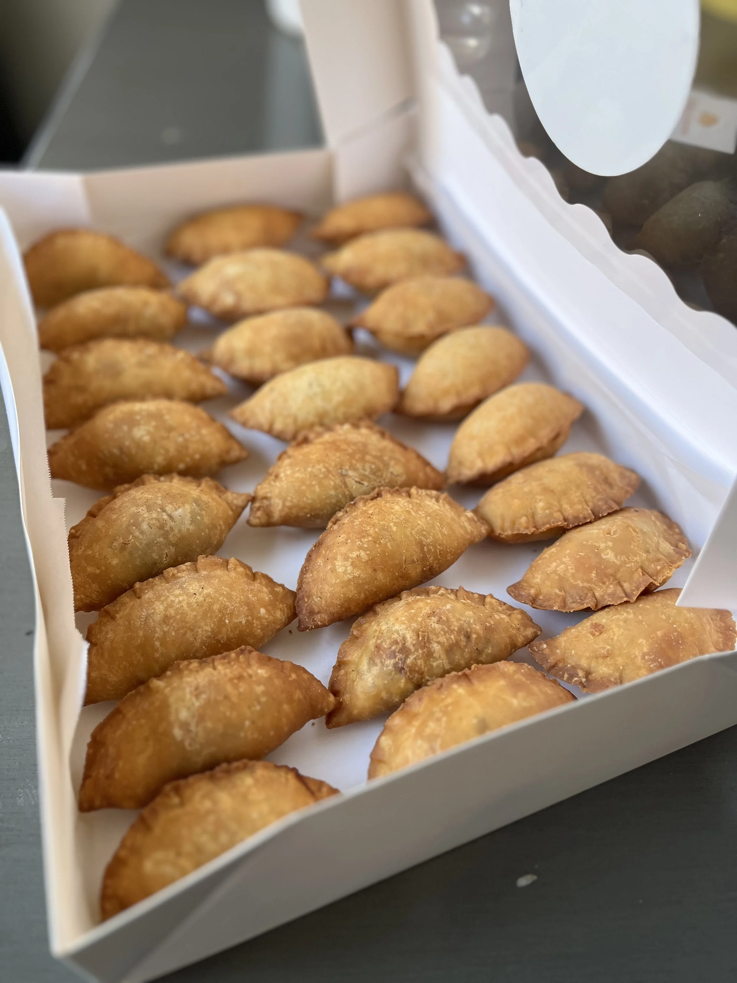 Mini Empanada Fiesta Pack (100pcs)
