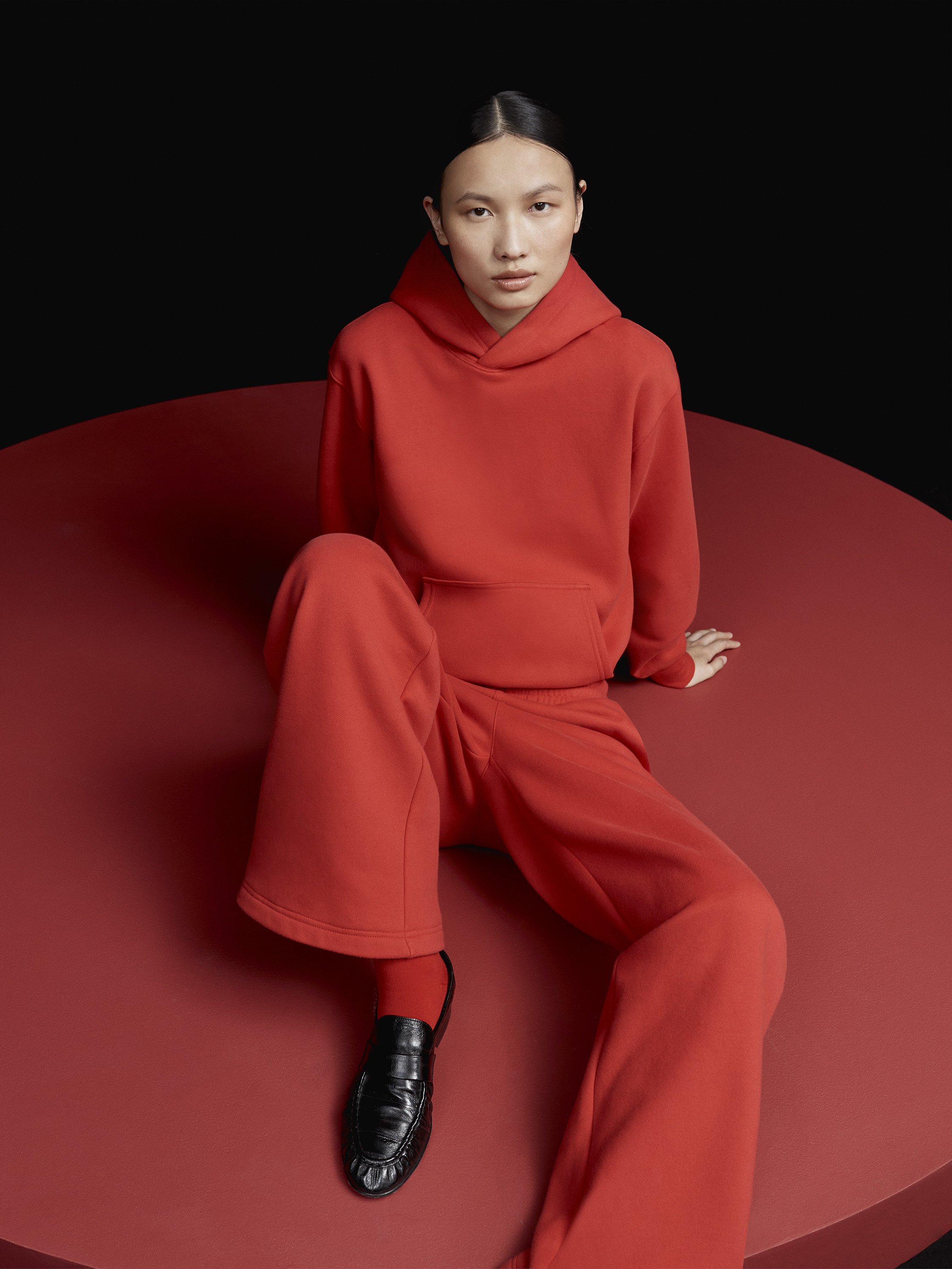 R195_THO_LOOK14_240925-26_ARITZIA_W24-HOLIDAY_LMT_054_FNL.jpg