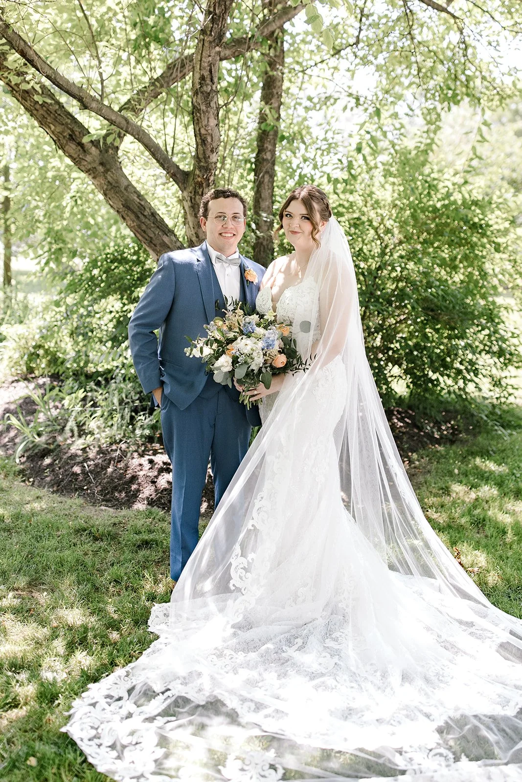 A bride and groom who used an Indiana wedding planner