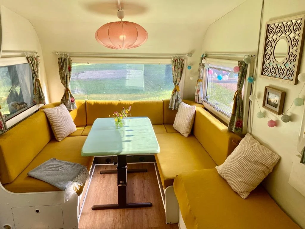 Sitzecke- Ausklappbar