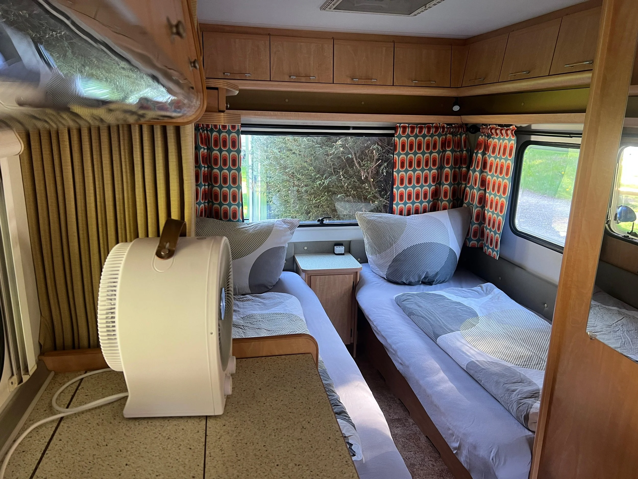 Mietwohnwagen-Theo-Betten 