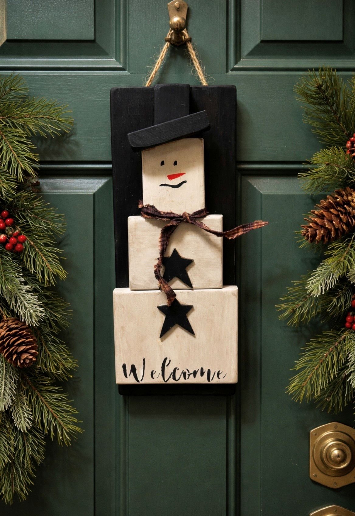 Rustic Snowman Welcome Door Hanger