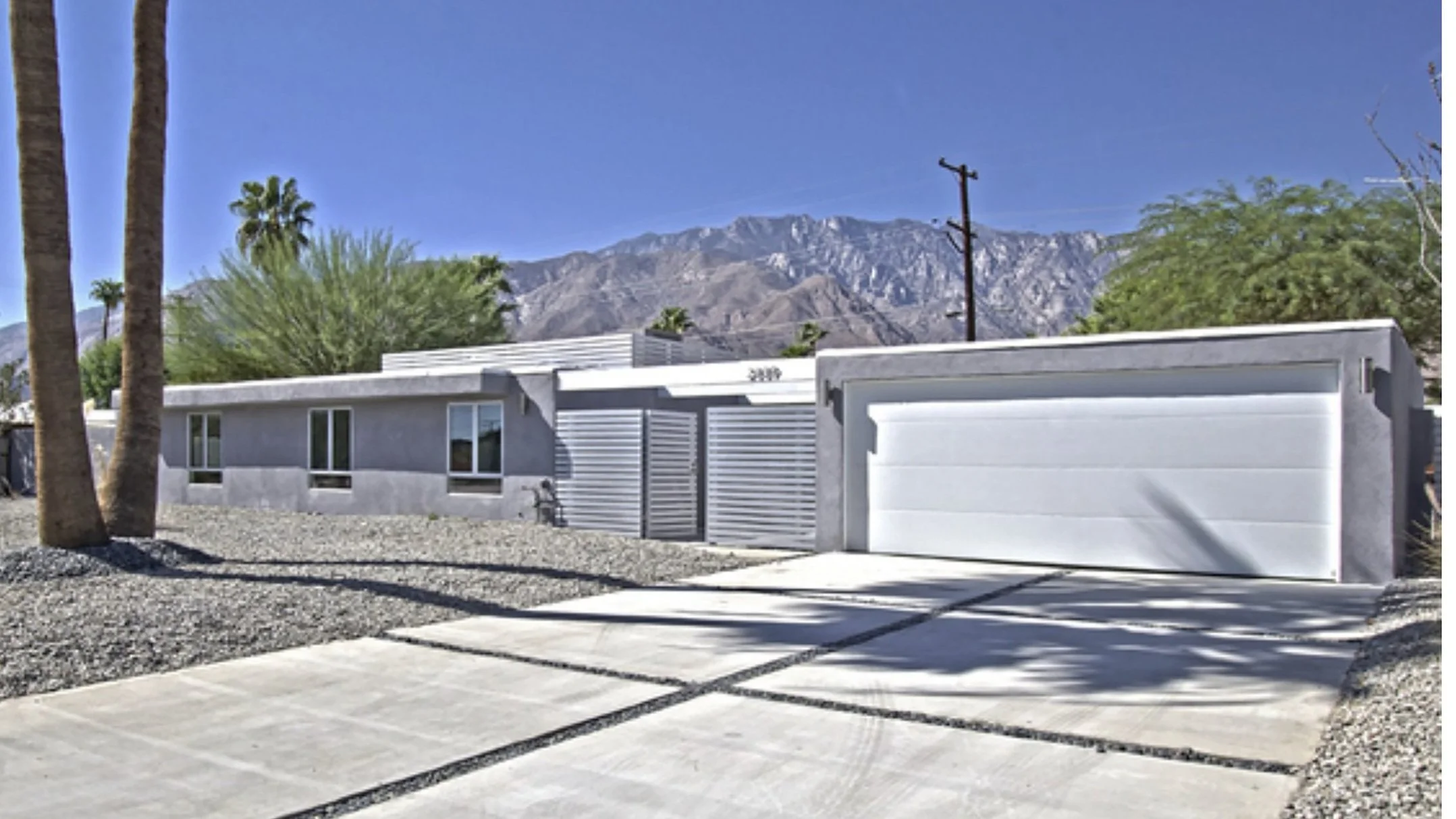2889 N Davis Way Palm Springs: A Desert Oasis with Modern Luxury
