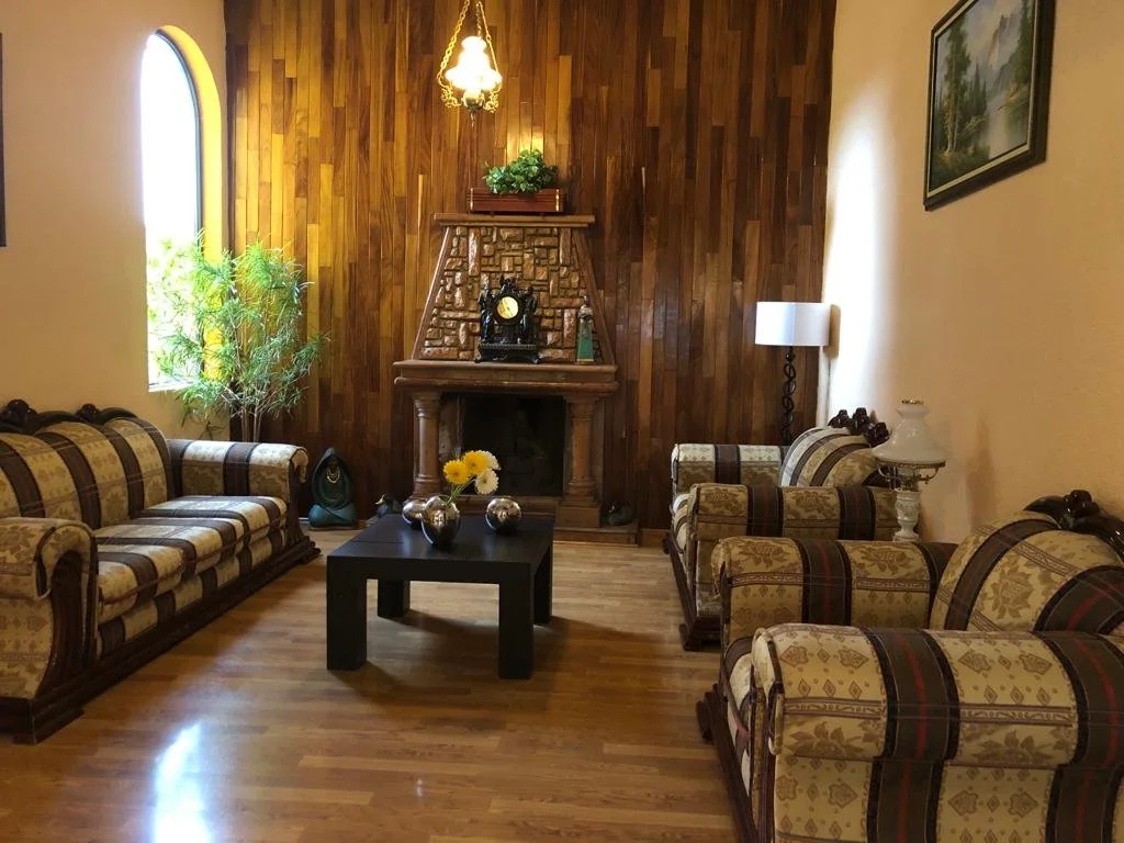 WhatsApp Image 2024-10-14 at 12.19.37 PM (4).jpeg