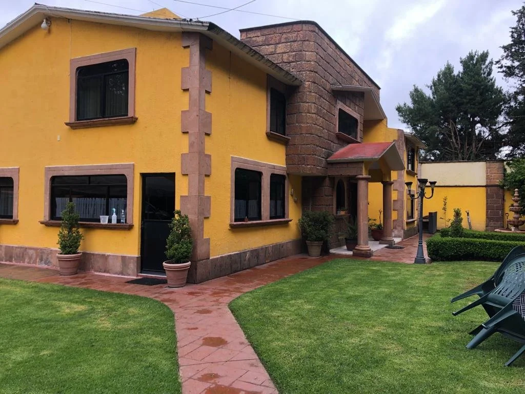 WhatsApp Image 2024-10-14 at 12.19.36 PM.jpeg