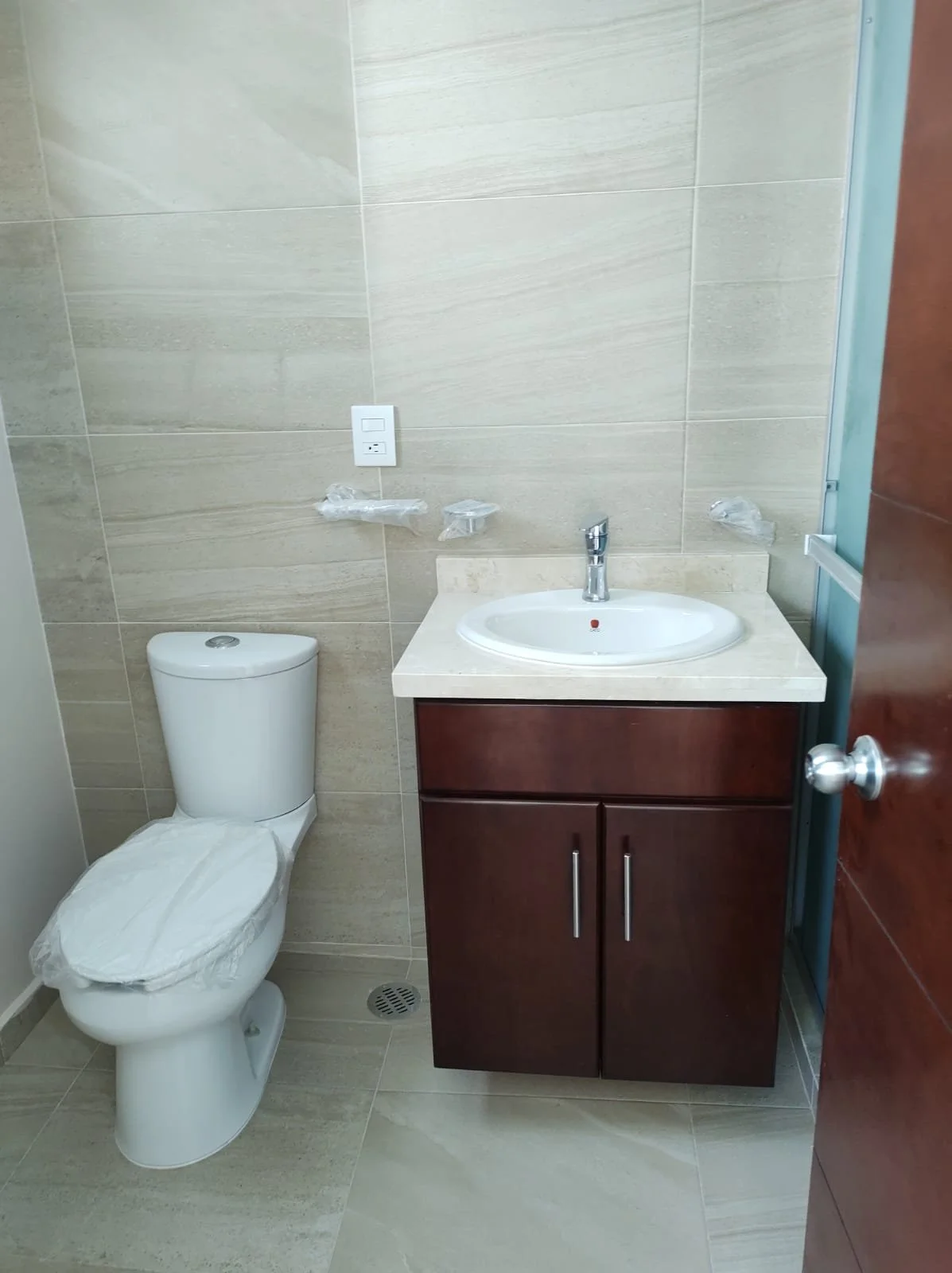 WhatsApp Image 2024-10-14 at 8.26.01 PM (3).jpeg