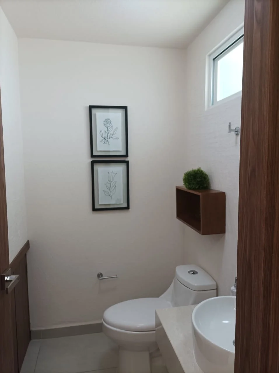 WhatsApp Image 2024-05-19 at 10.22.39 PM (2).jpeg