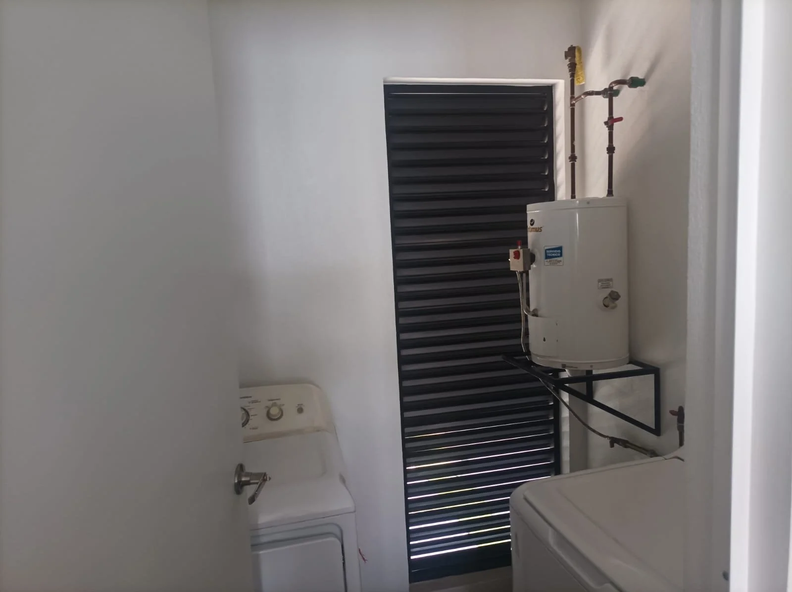 WhatsApp Image 2024-05-19 at 9.31.48 PM (2).jpeg