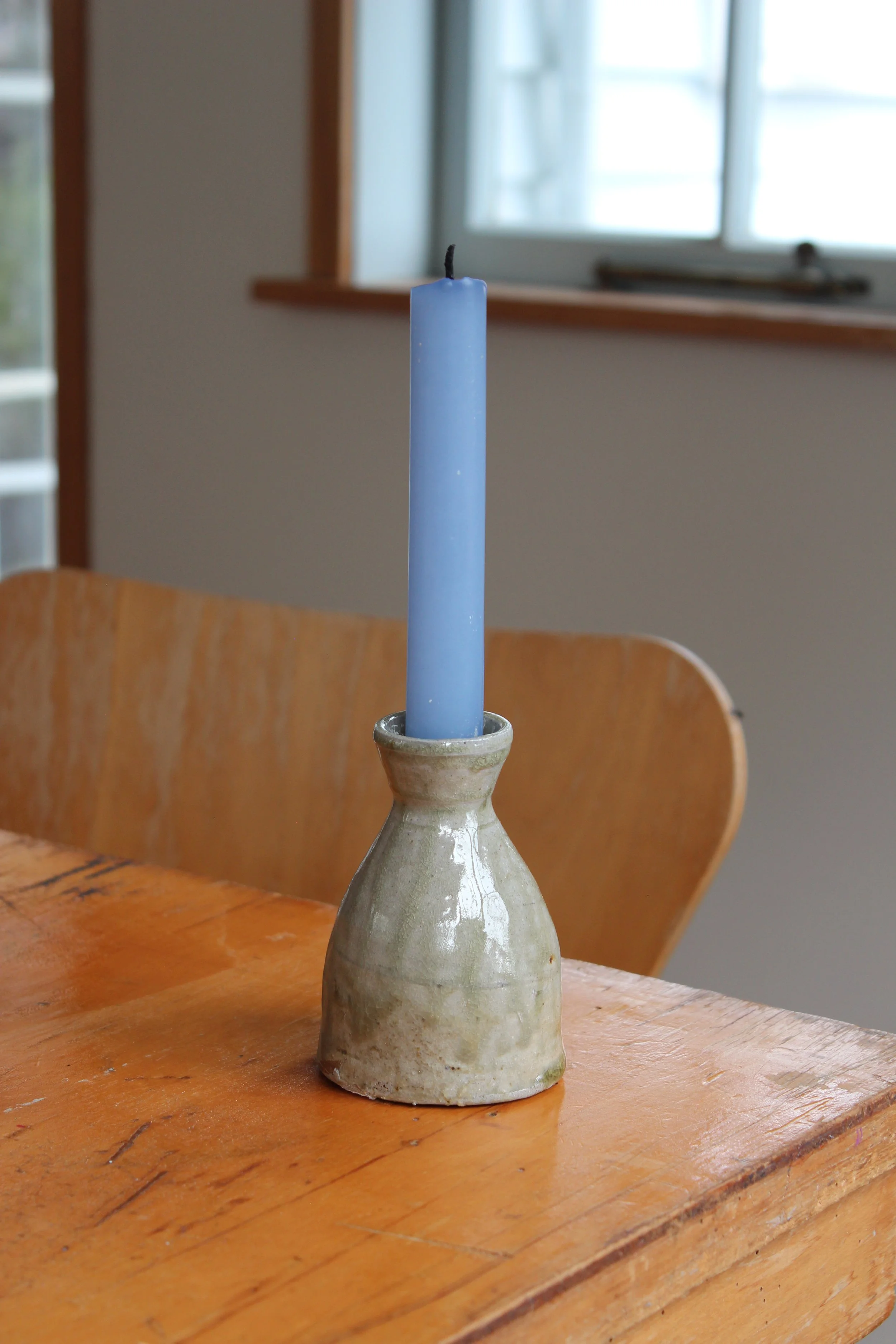 Candle holder