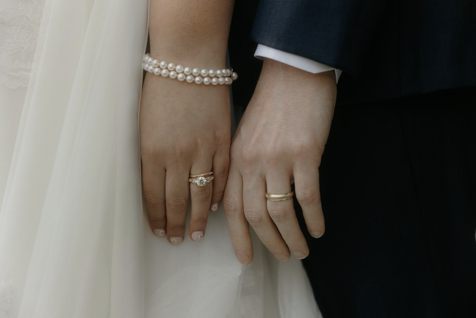How to Choose a Wedding Planner: Questions to Ask Before Your Hire!