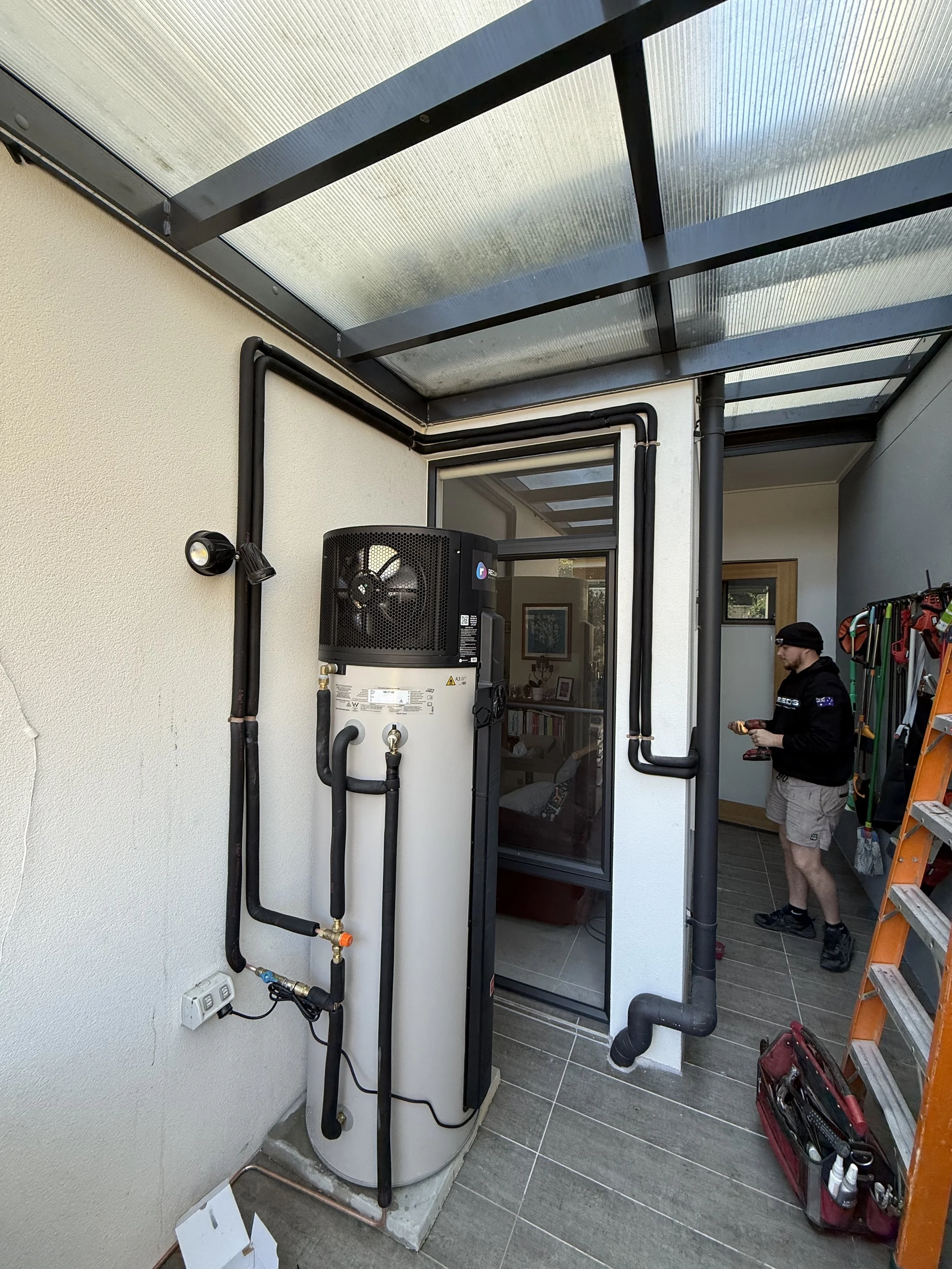 Sydney hot water specialists - Kennedys (4).JPEG