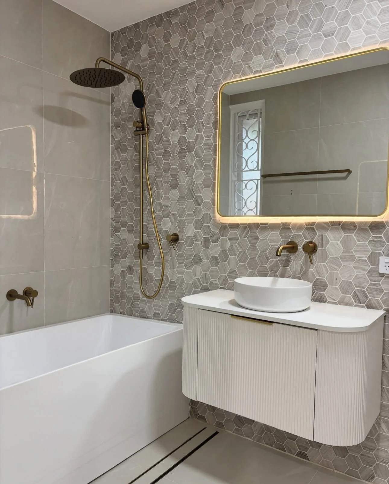 Plumbing, Electrical & Solar in Sydney (102).jpeg