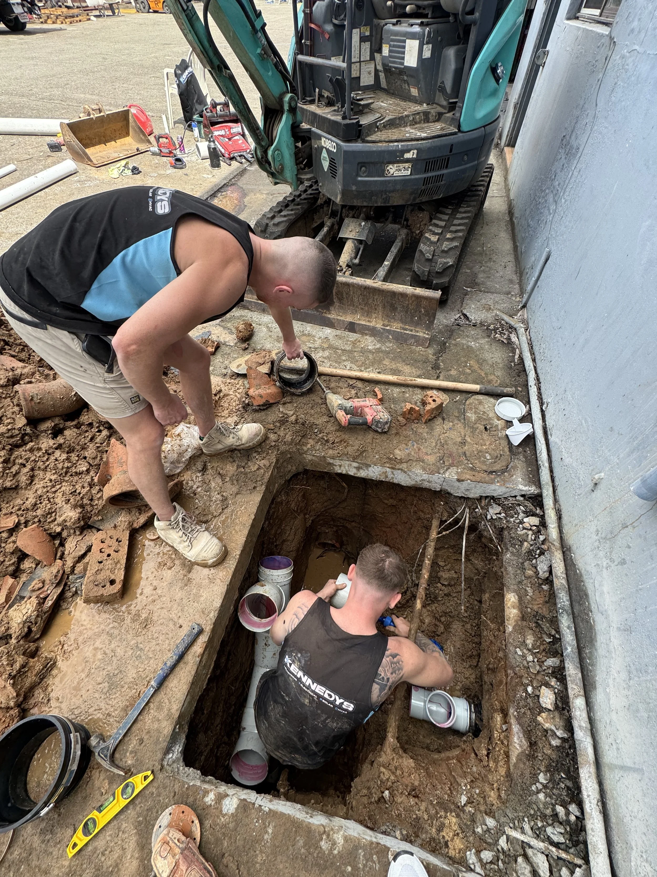 Team KPE doing emergency plumbing service somewhere in Sydney