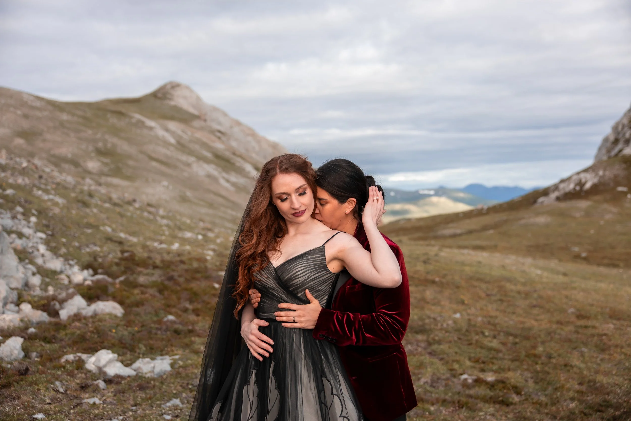 Your Complete Guide to Eloping in the Yukon