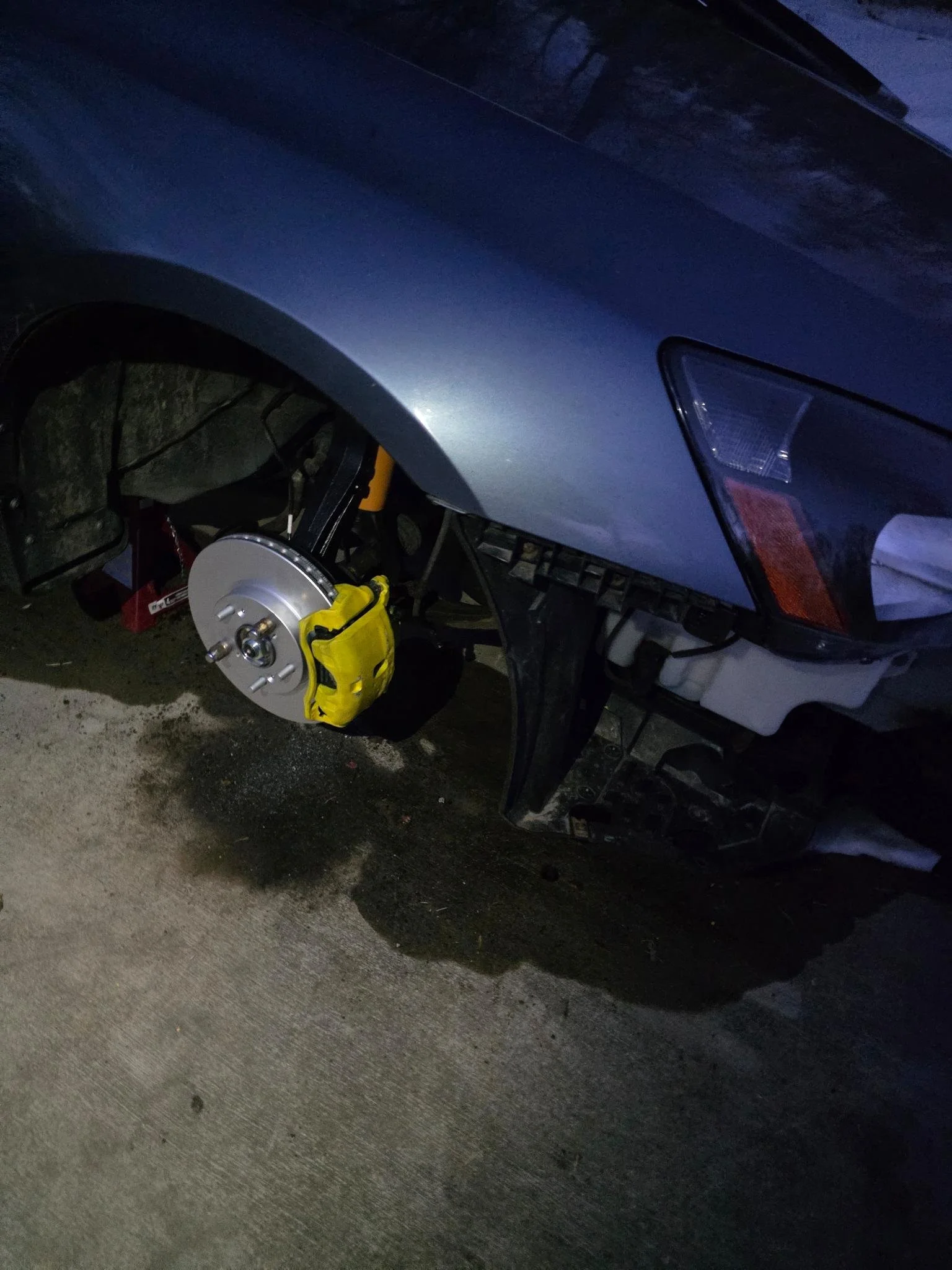 Numb Fingers, Tight Hardware