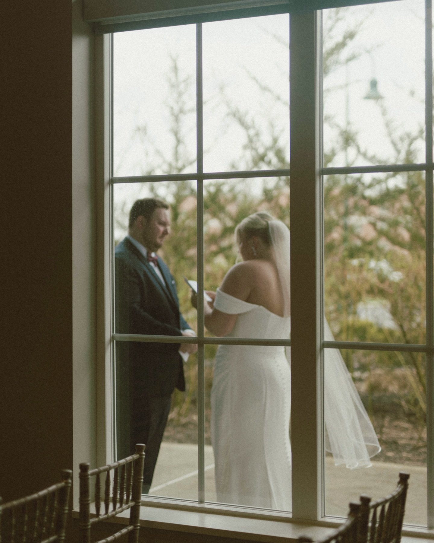 First looks that will actually live rent free in my head for I don&rsquo;t know how long. 🥹

Every single first look on Brooke &amp; Nate&rsquo;s day was so incredibly special. From her gals to her groom and all the ones in between. So much love and