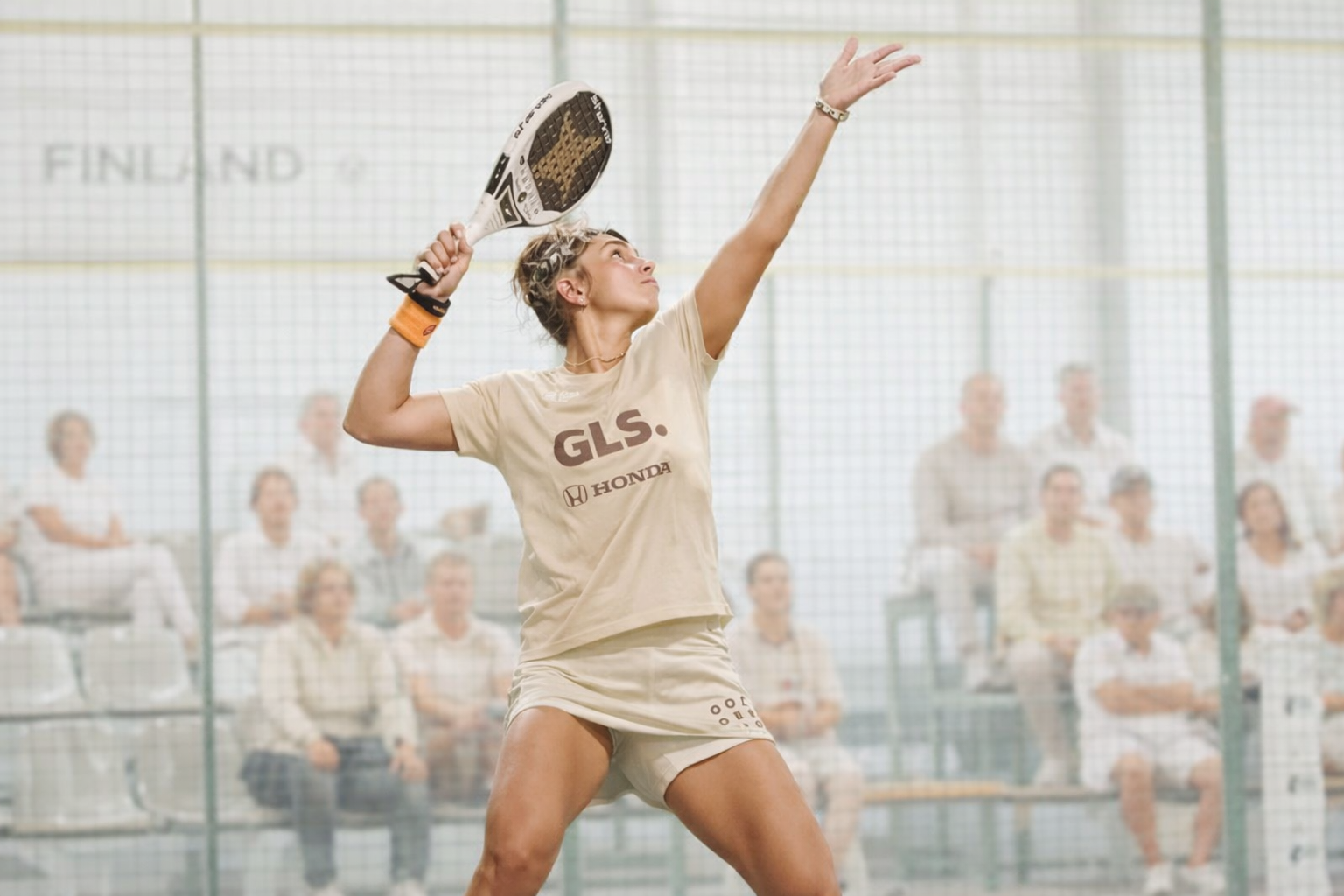 How to Hit a Vibora in Padel