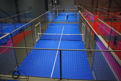 T Serve in Padel: How to Do It, When to Use It, and Common Mistakes