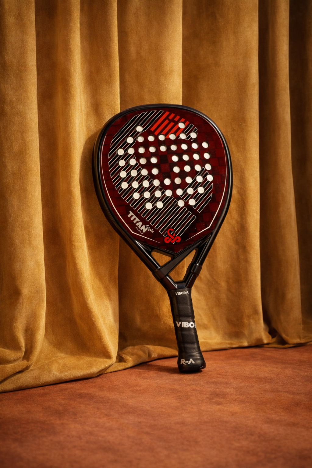 Vibora Titan Black Light 2026 Review