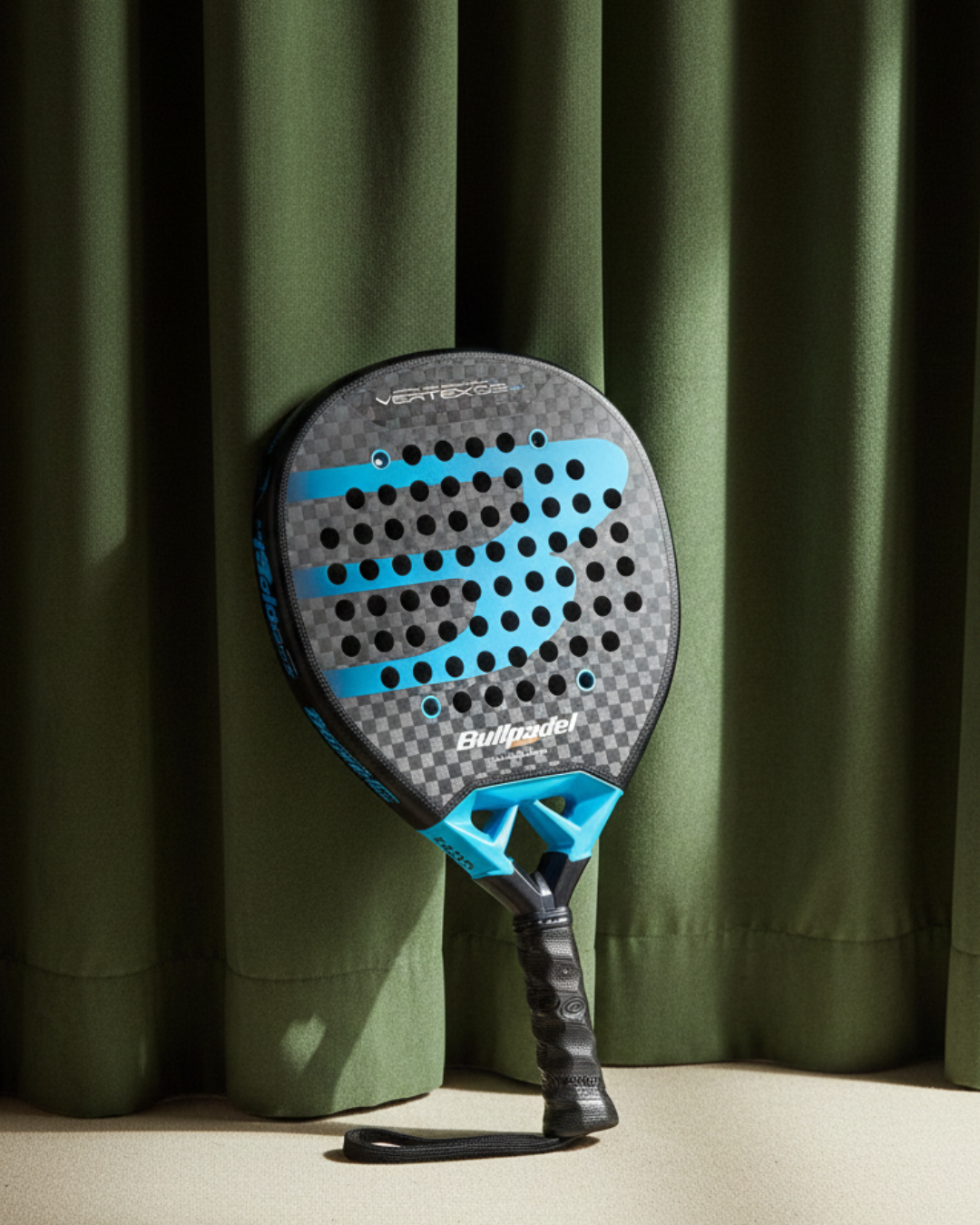 Master Every Rally: In-Depth Review of the Bullpadel Vertex 05 Hybrid 2026
