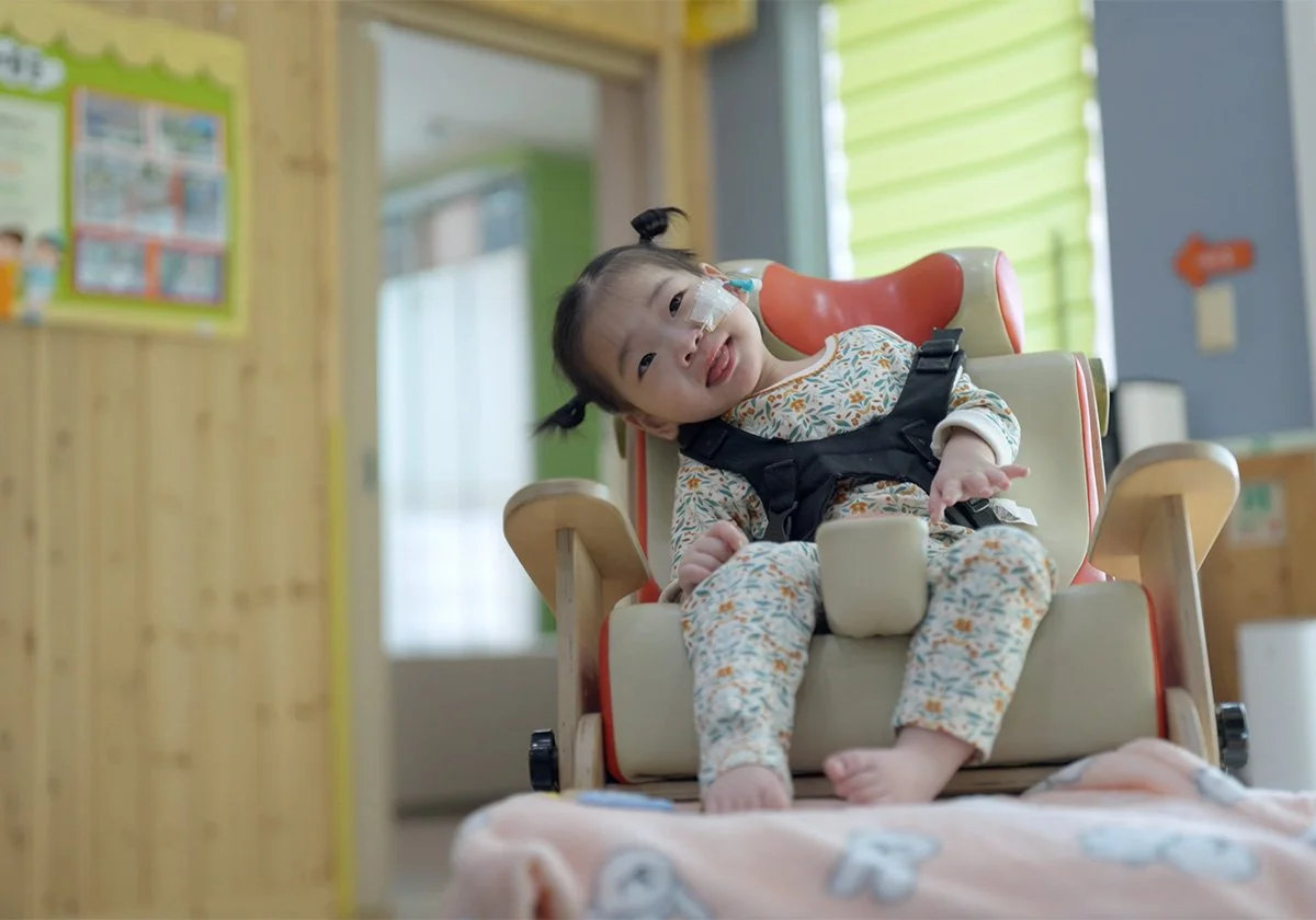 Miral: 태어나자마자 혼자가 된 지유