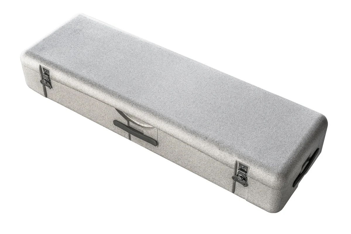 Valigetta silver con cerniere e maniglia