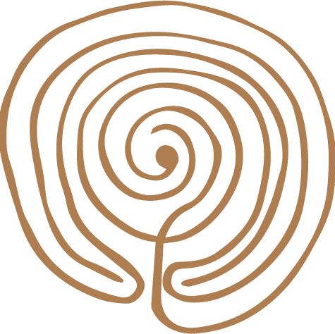 Un motif en spirale de couleur marron sur fond noir.