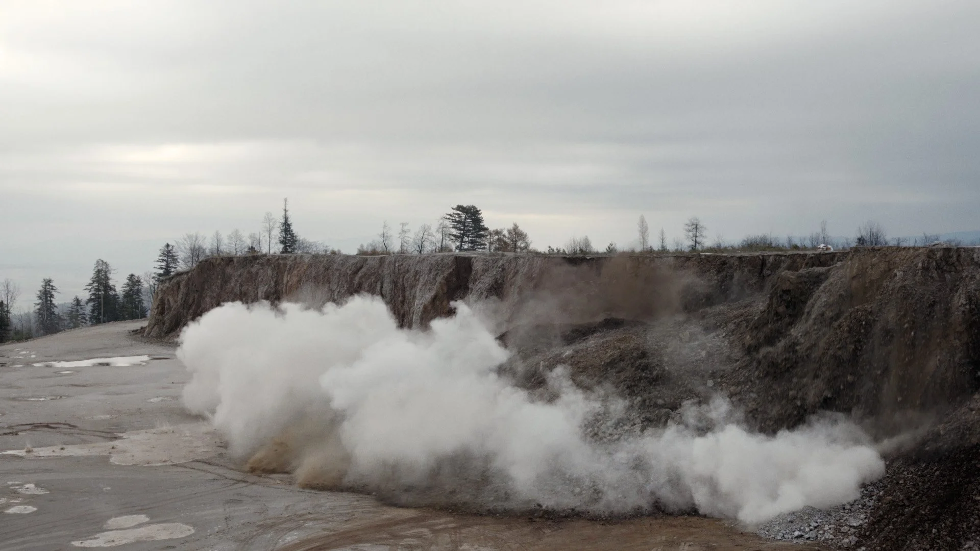 psStill 2025-02-02 224122_3.49 copy.jpg