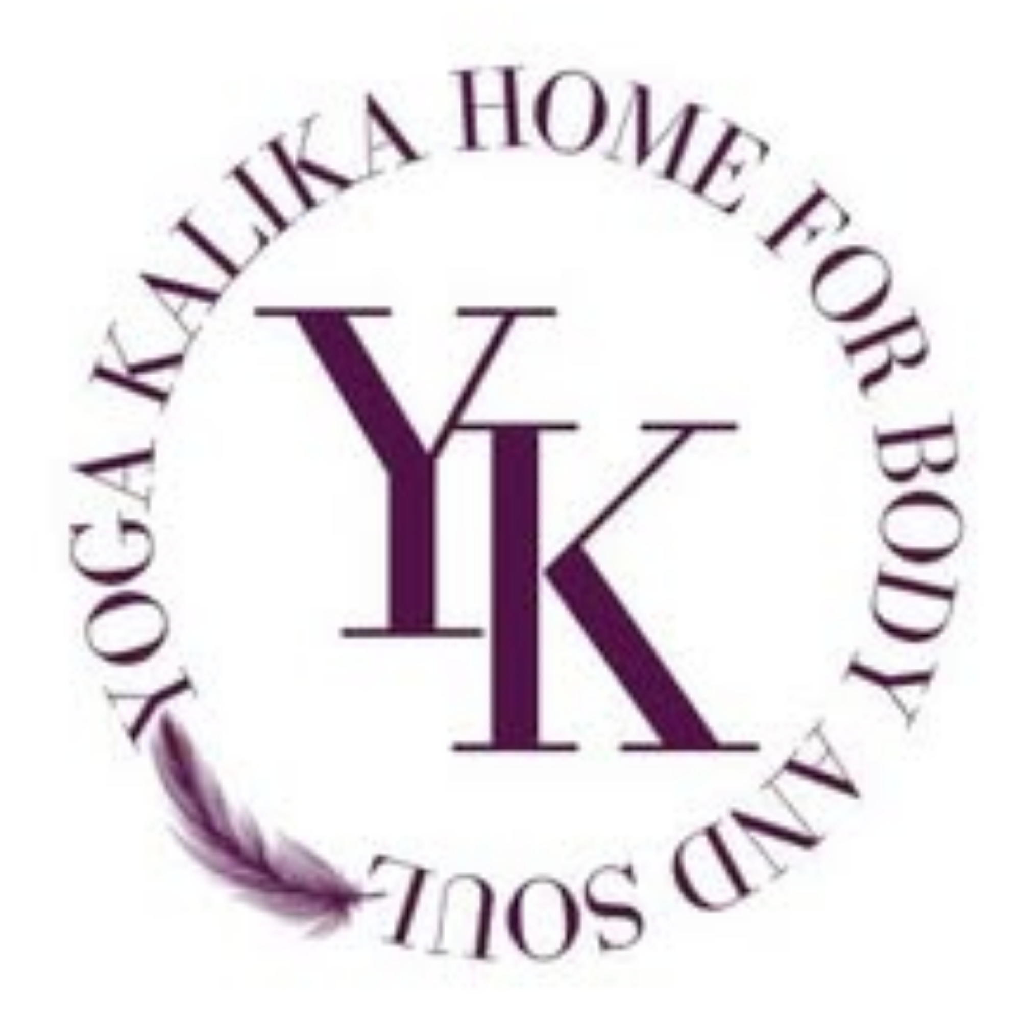 Studio Kalika logo – cirkel med fjäderdekoration och lila accenter, yogastudio Stockholm