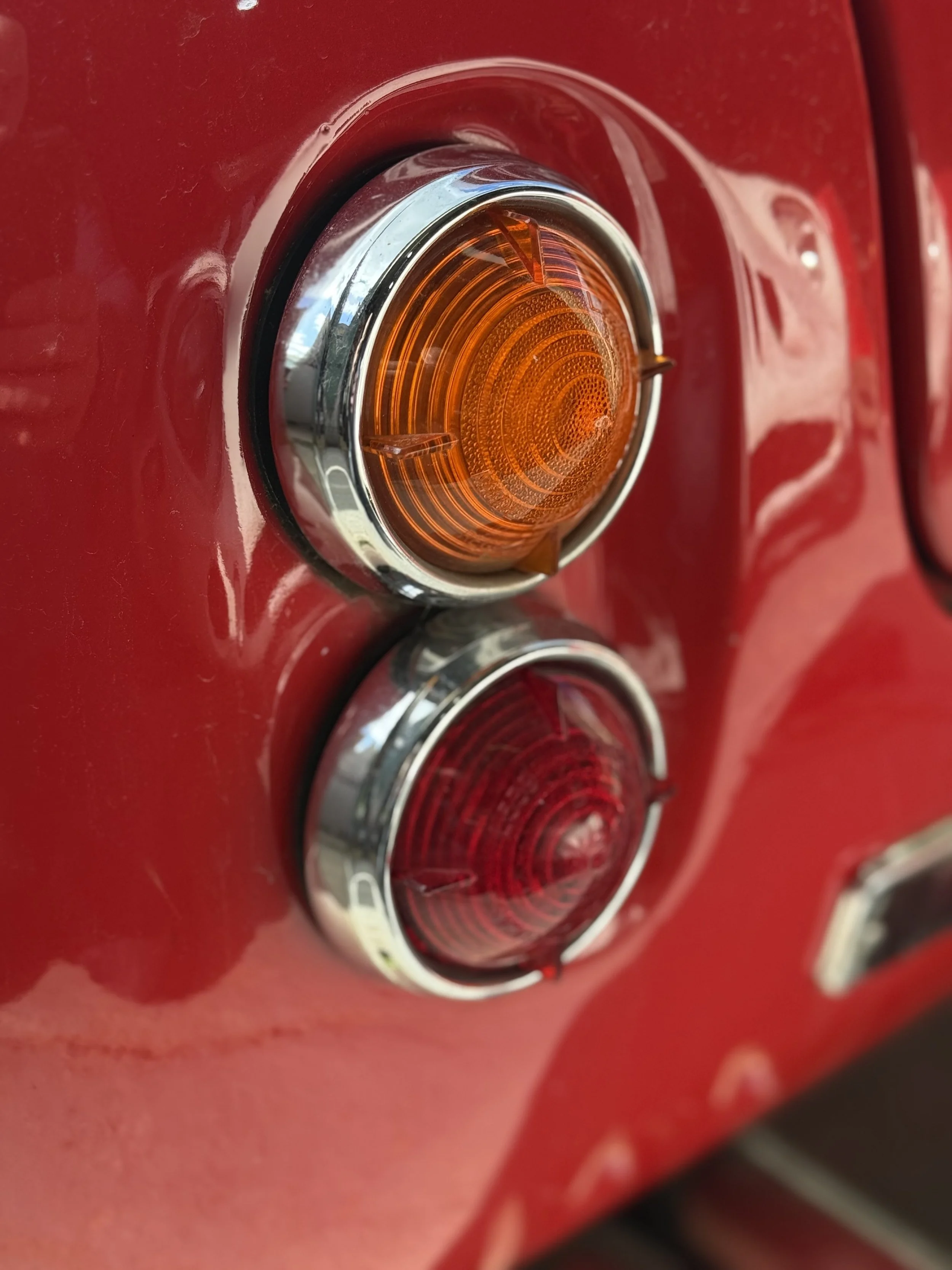 Lucas 539 stop / tail