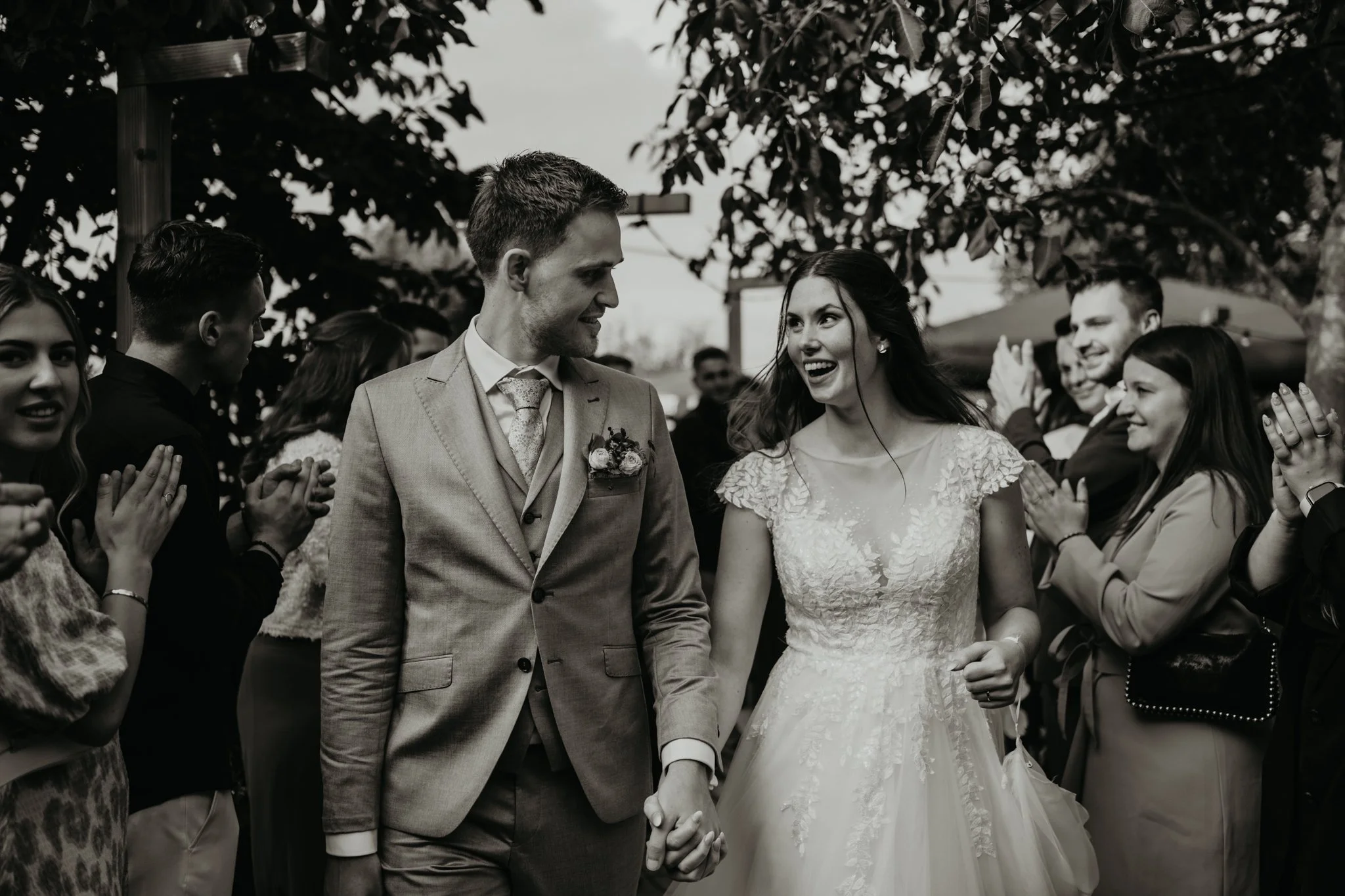 Een intieme bruiloft bij De Brabantse Hoeve in Volkel