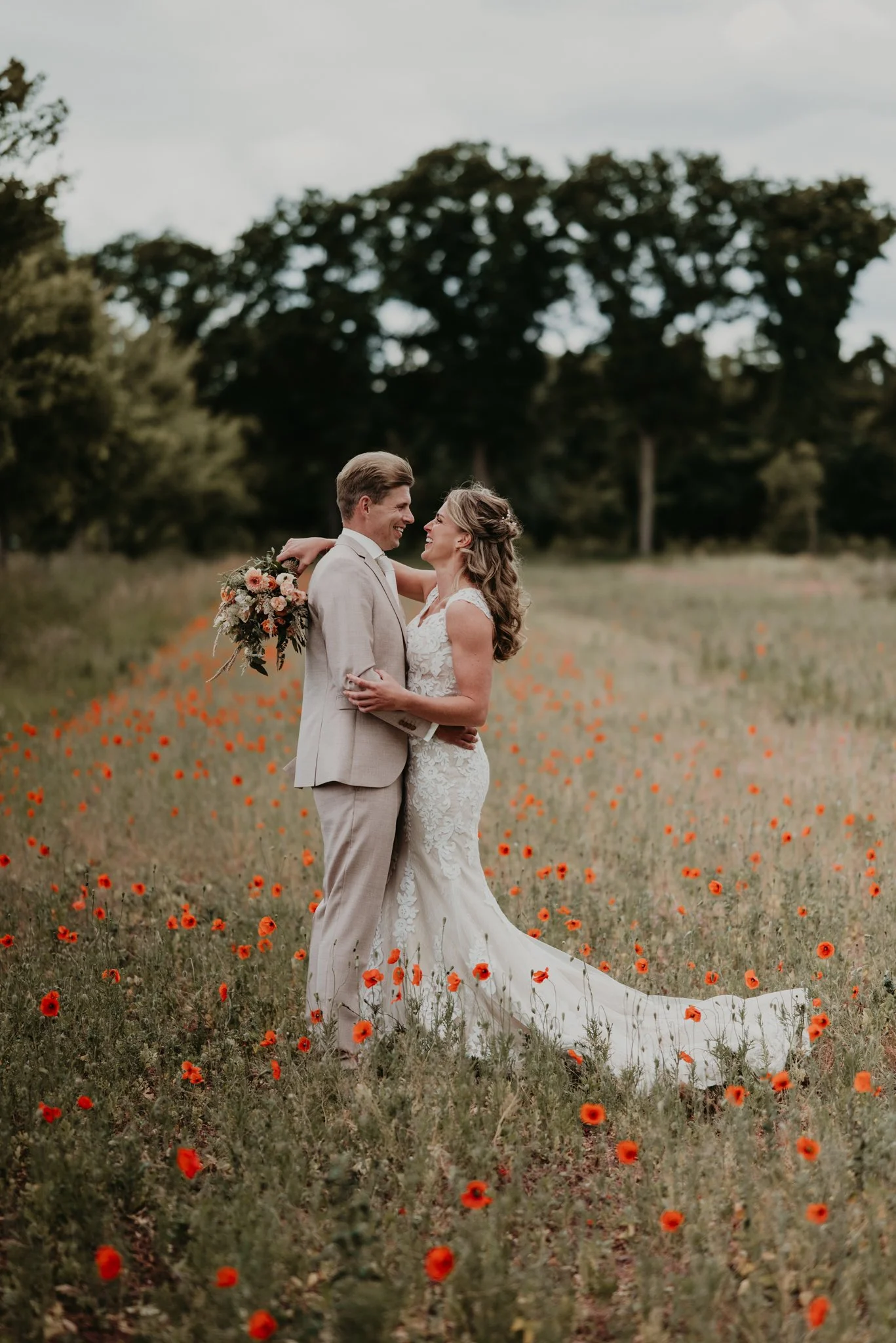 Bruiloft in eigen tuin- persoonlijk, relaxed en sfeervol