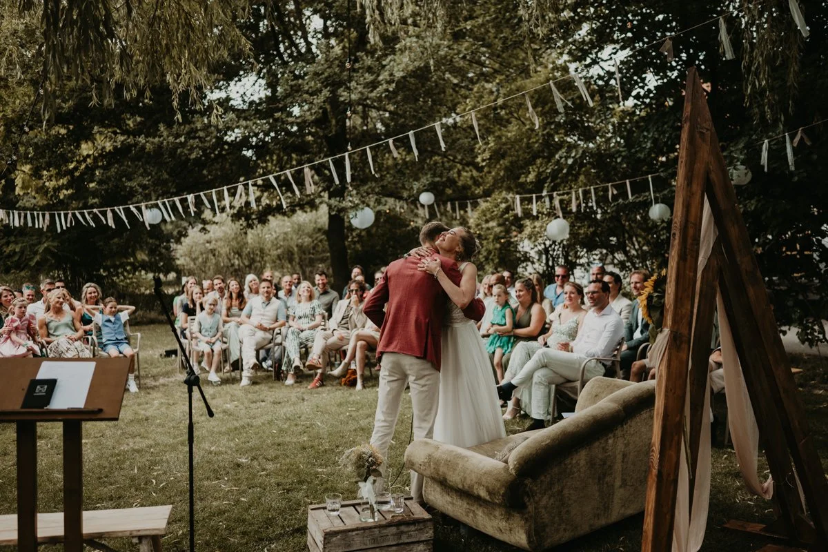 Unieke festivalbruiloft bij Hoeve de Knol