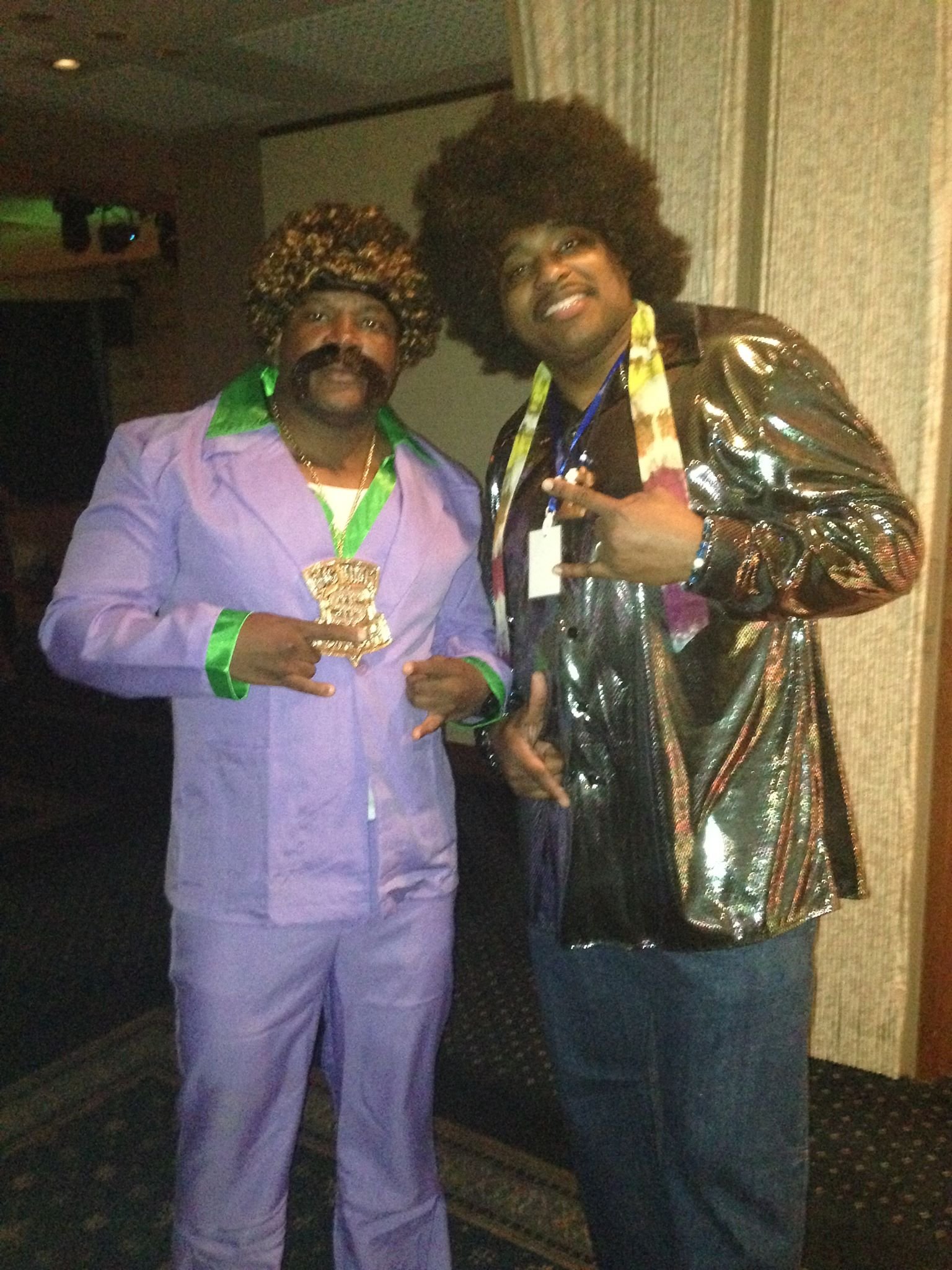 NHΣ fundraising event (Throw back party) on Yokosuka base.