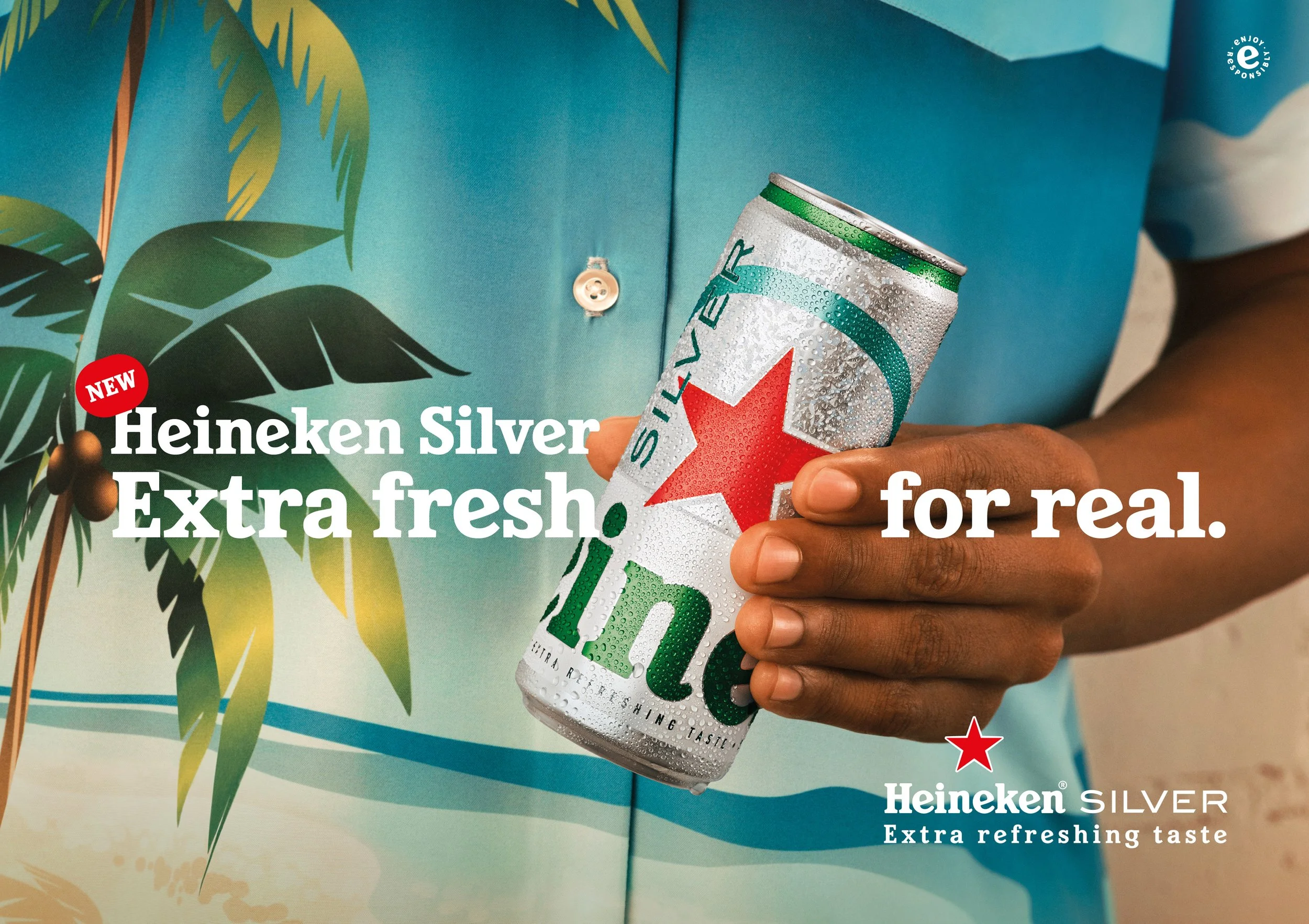 Heineken_ExtraFreshSilver_TShirtProduct_SilverEurope_LandscapeA1_OOH_Global_English.jpg